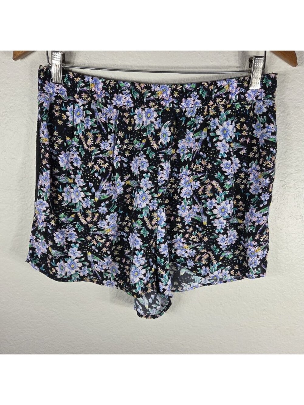 Anthropologie Ett Twa Botanical Floral Print Black Shorts Pull On Size M Pockets